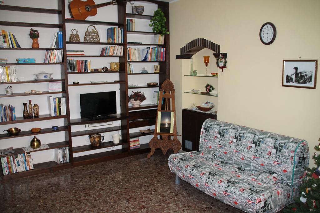 B&B A Casa Di Nonna فوندي المظهر الخارجي الصورة