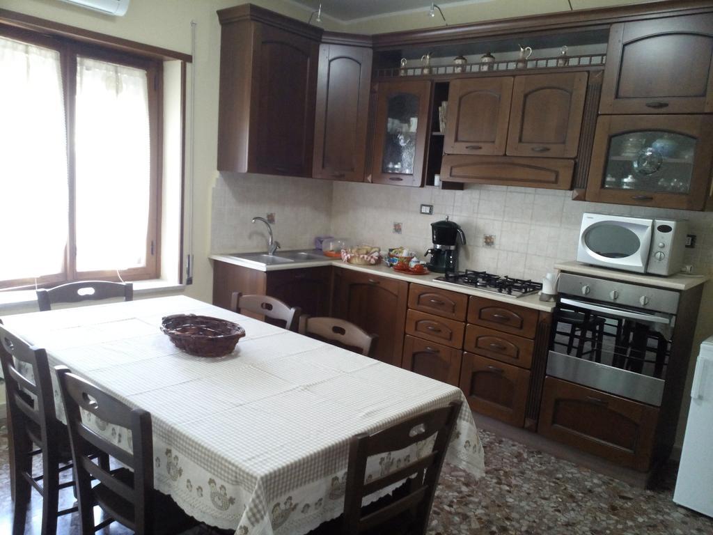 B&B A Casa Di Nonna فوندي المظهر الخارجي الصورة