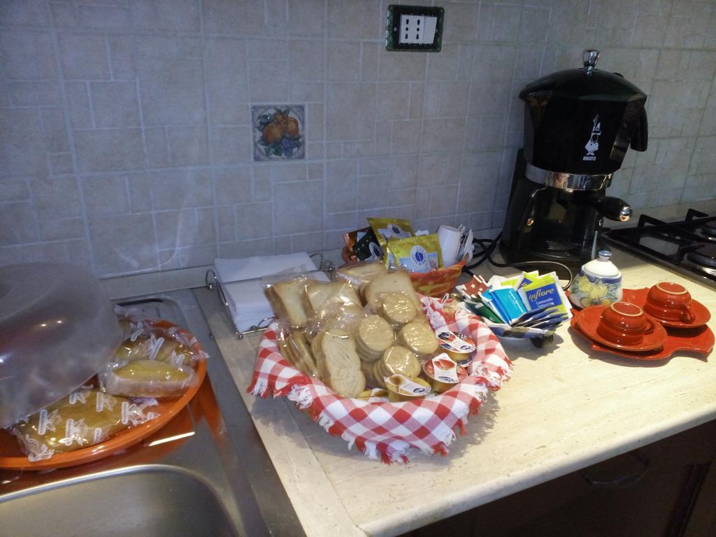 B&B A Casa Di Nonna فوندي المظهر الخارجي الصورة
