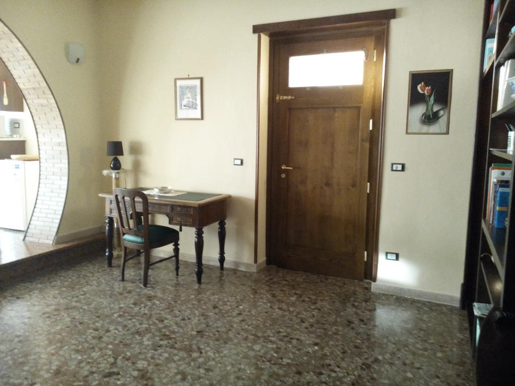 B&B A Casa Di Nonna فوندي المظهر الخارجي الصورة